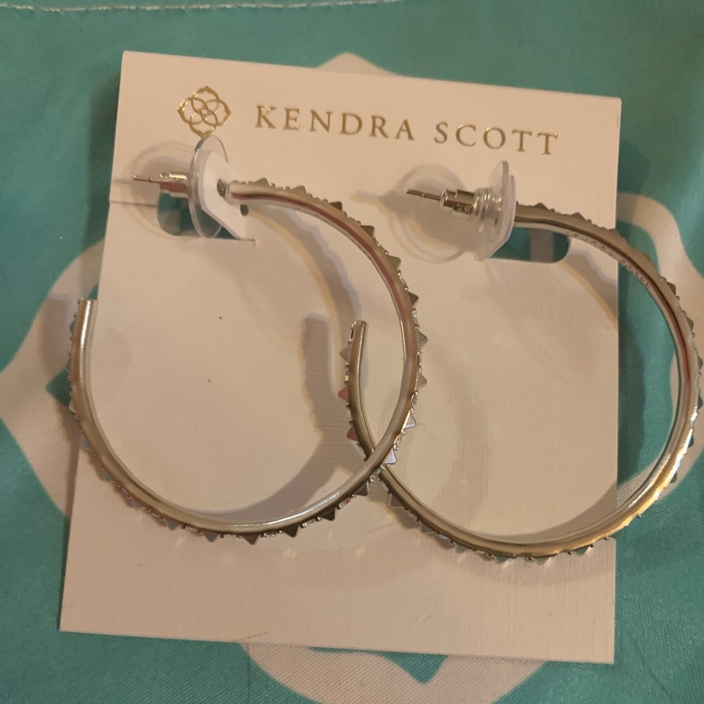 KENDRA SCOTT HOOPS
